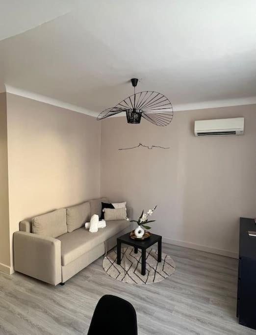 Charmant T1 Climatise En Centre Ville / Paradis มาร์กเซย ภายนอก รูปภาพ